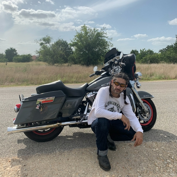 Meet your Posher, Gilbert - Picture 2 of 2